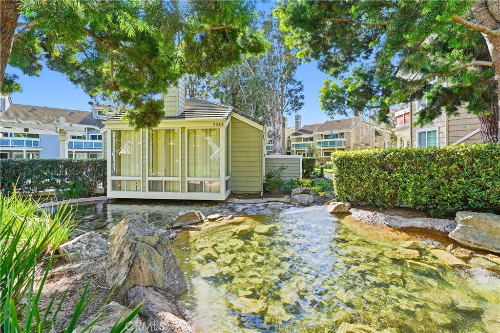 7322 Yellowtail Drive 104