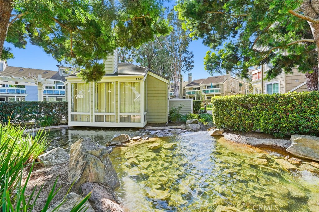 7322 Yellowtail Drive 104