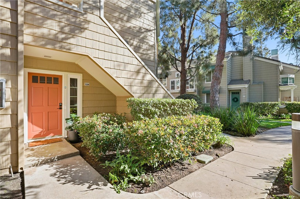 7322 Yellowtail Drive 104