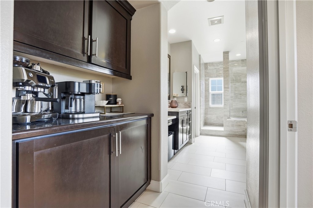 17491 Oakbluffs Lane