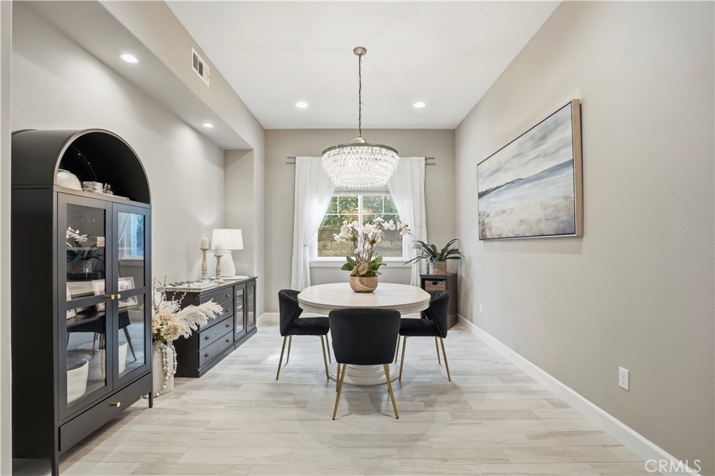 17491 Oakbluffs Lane