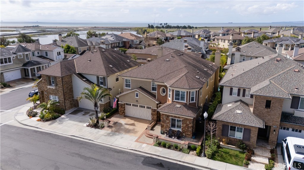 17491 Oakbluffs Lane