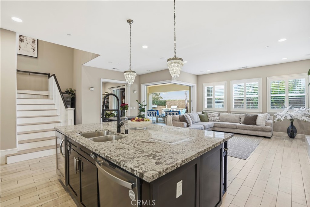 17491 Oakbluffs Lane