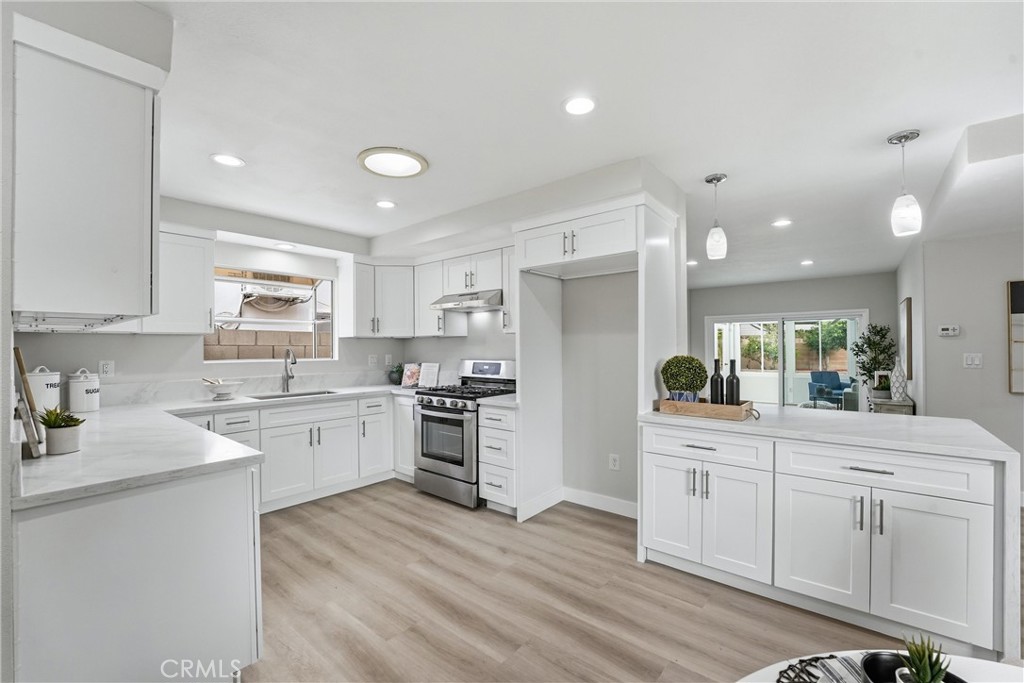 10377 Morning Glory Ave