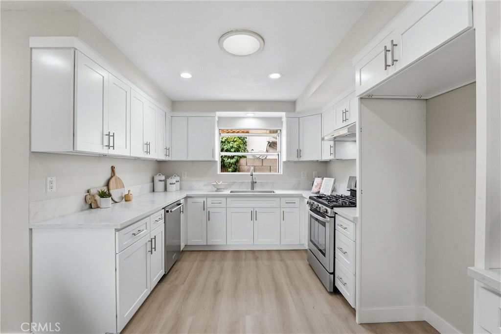 10377 Morning Glory Ave