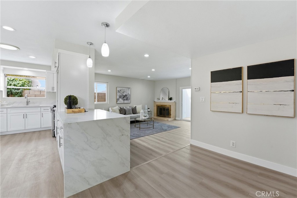 10377 Morning Glory Ave