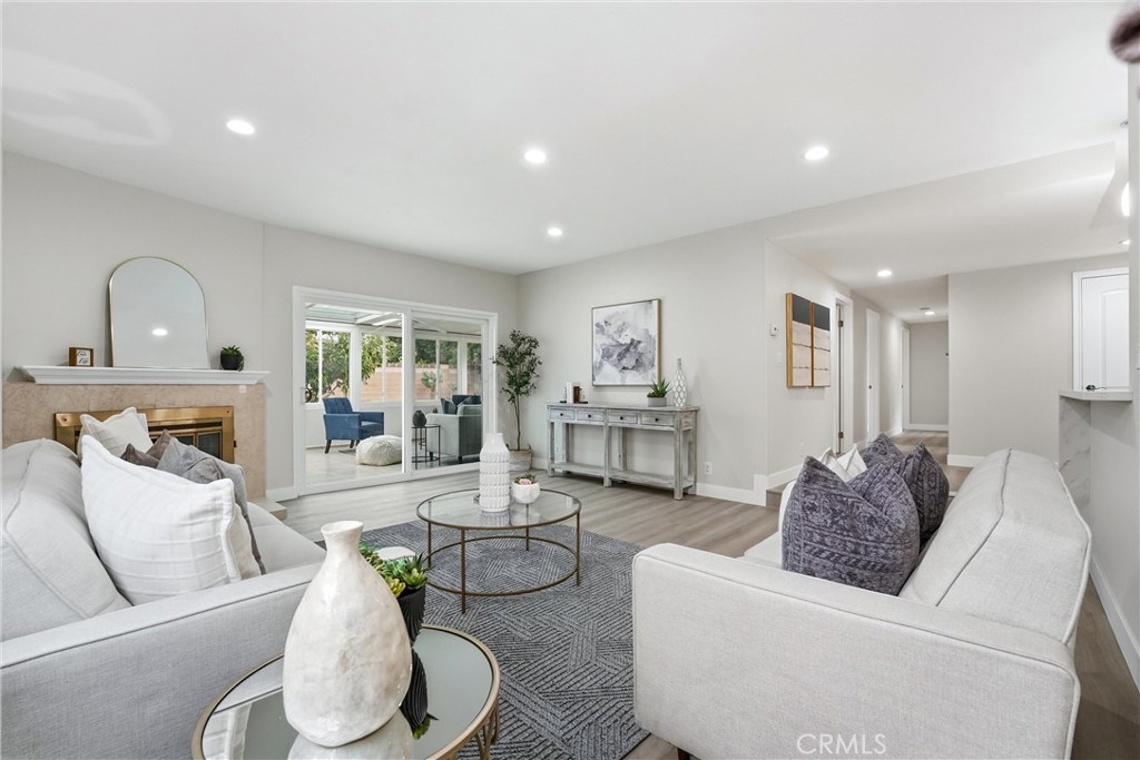 10377 Morning Glory Ave