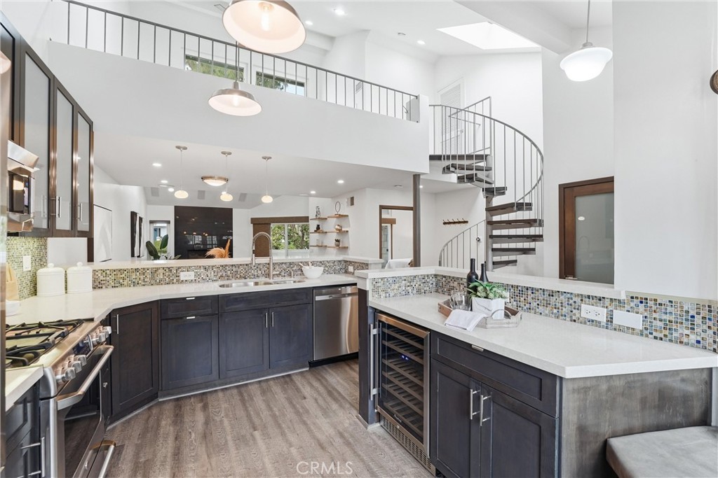 19401 Sunray Lane 204