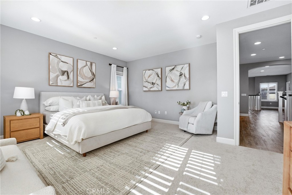 17491 Oakbluffs Lane