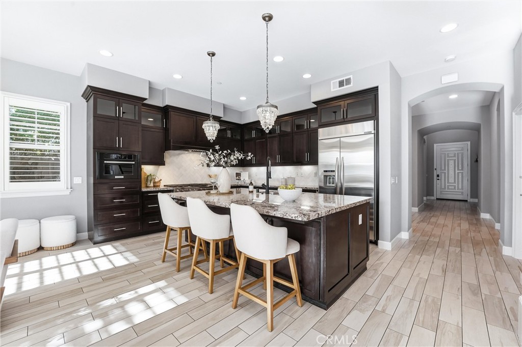 17491 Oakbluffs Lane