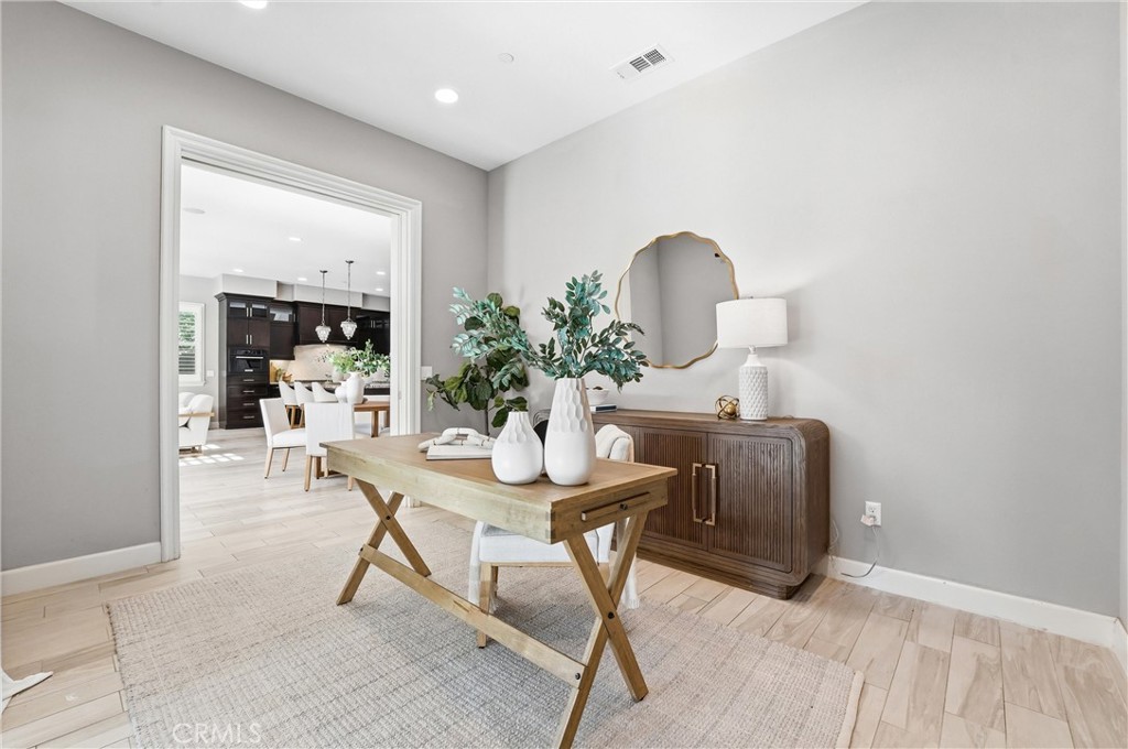 17491 Oakbluffs Lane