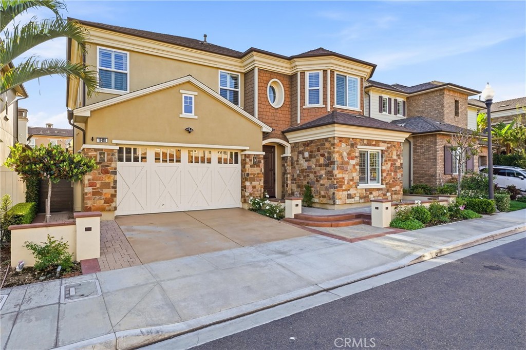 17491 Oakbluffs Lane