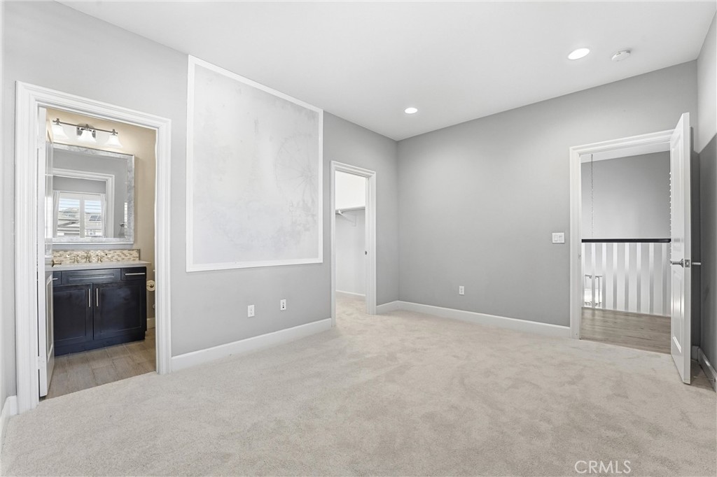 17491 Oakbluffs Lane