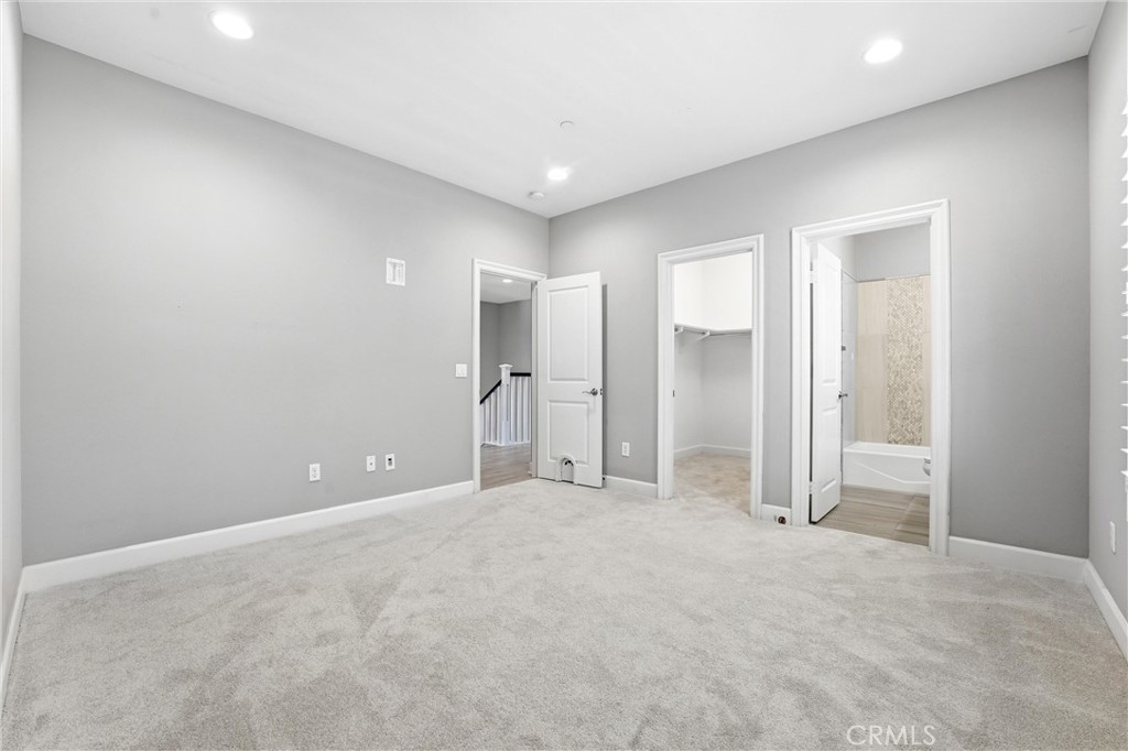 17491 Oakbluffs Lane