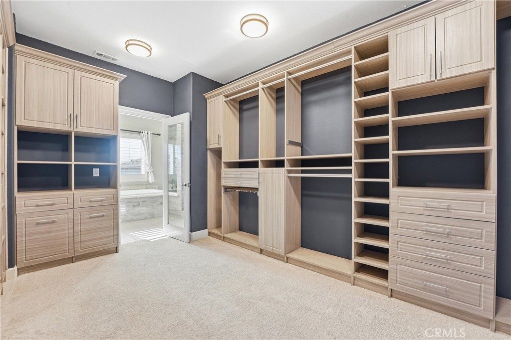 17491 Oakbluffs Lane