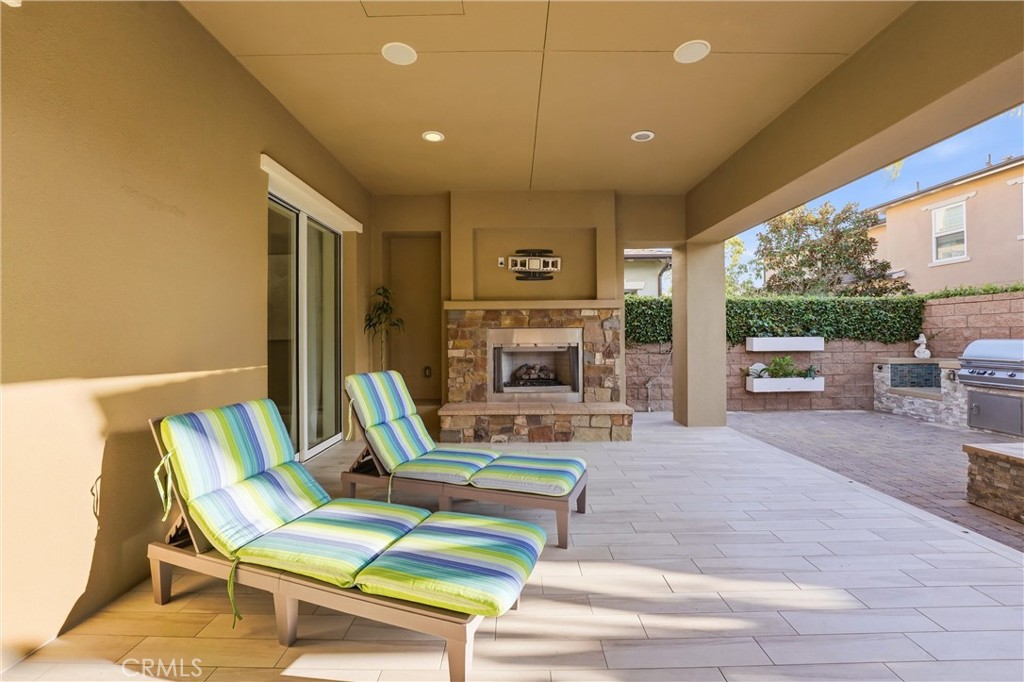 17491 Oakbluffs Lane
