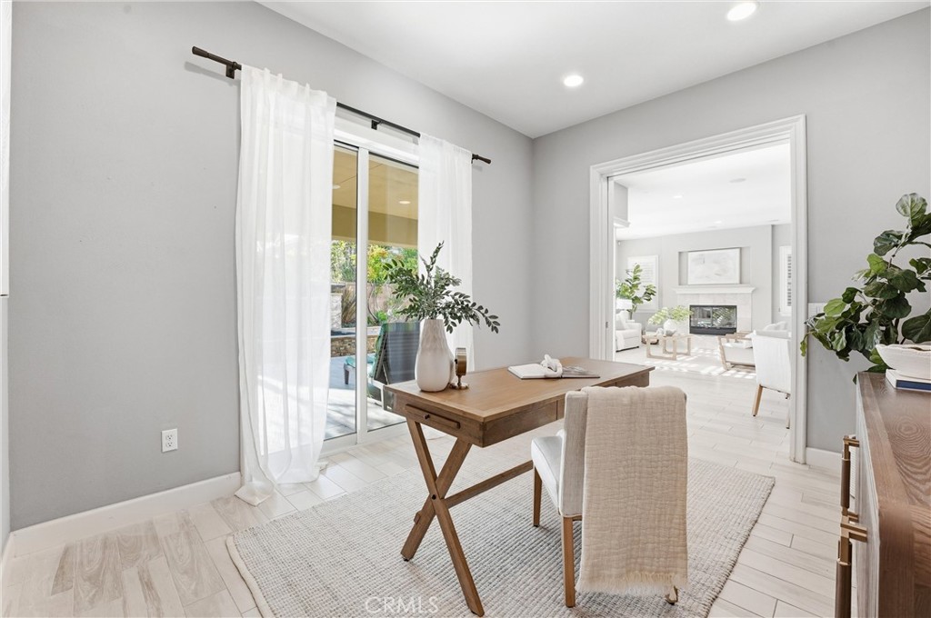 17491 Oakbluffs Lane