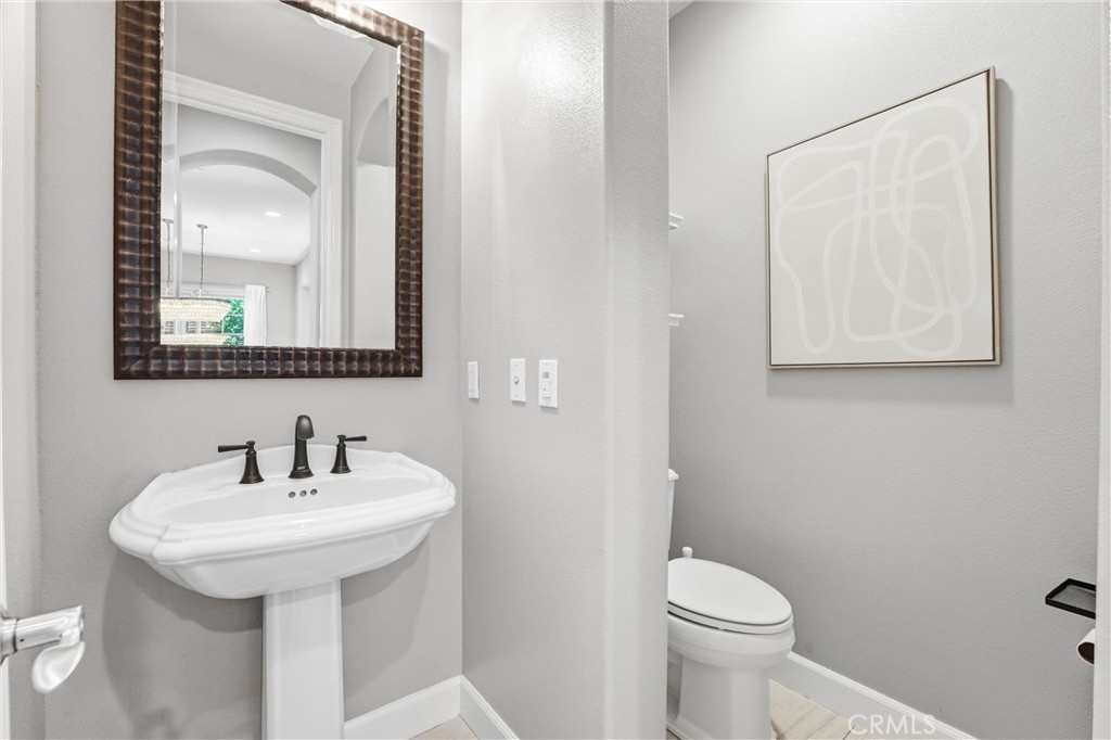 17491 Oakbluffs Lane