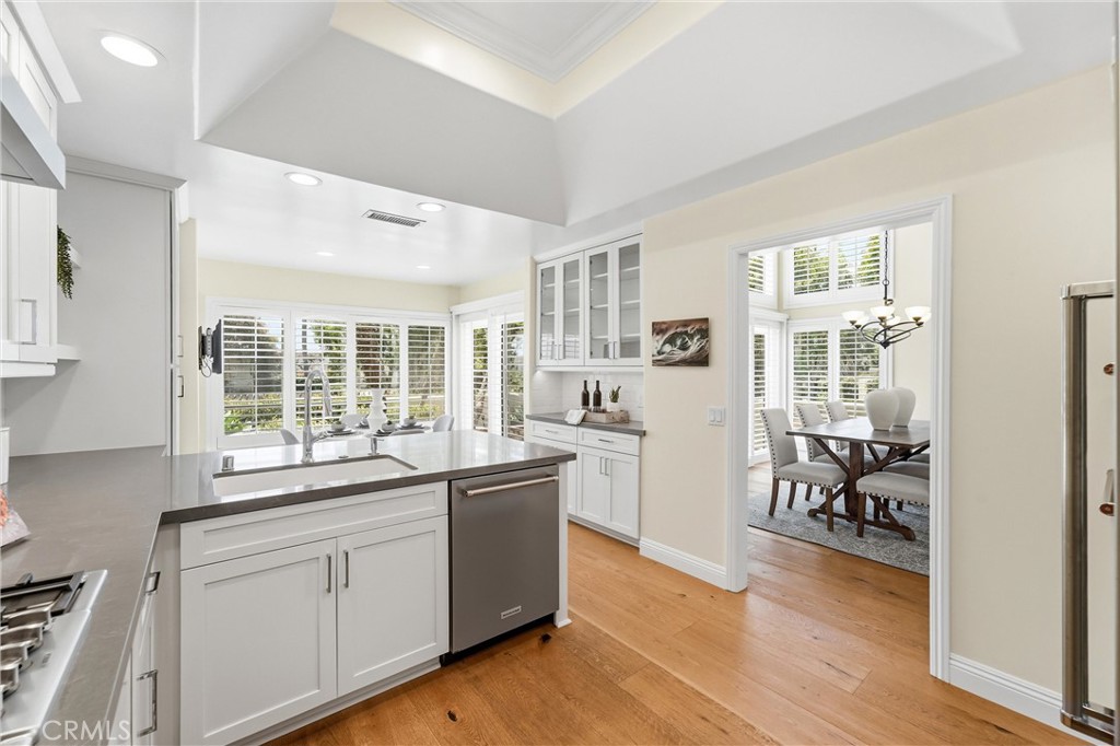 6051 Broadstone Circle