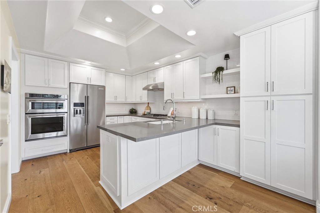 6051 Broadstone Circle