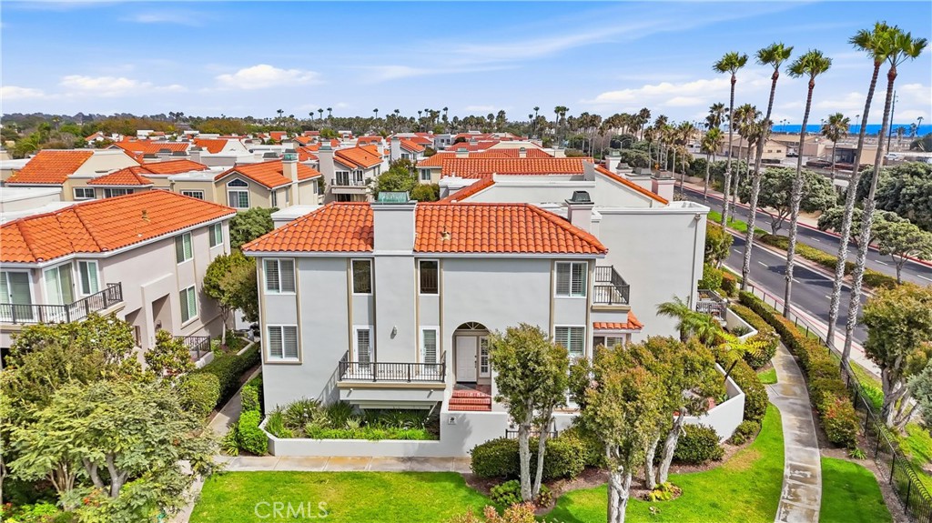 6051 Broadstone Circle