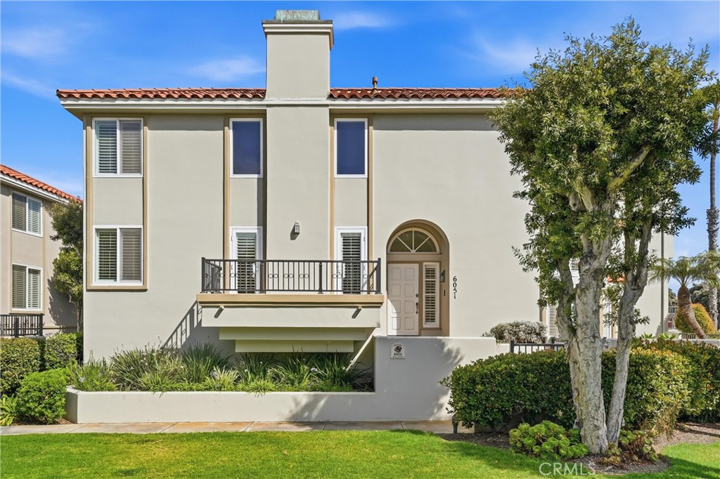 6051 Broadstone Circle