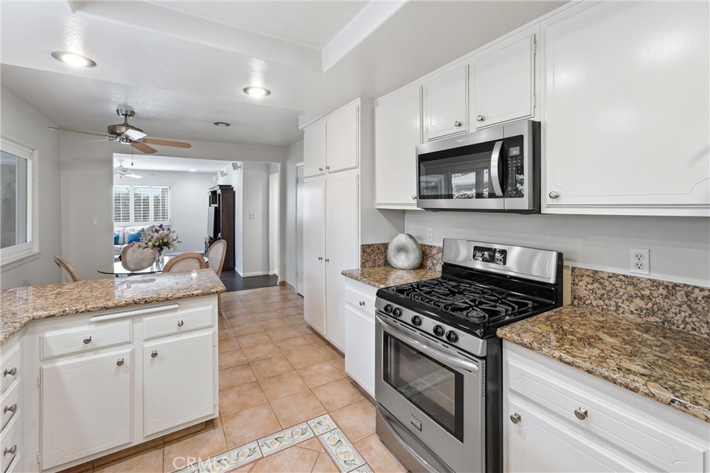 5872 Meadowbrook Drive