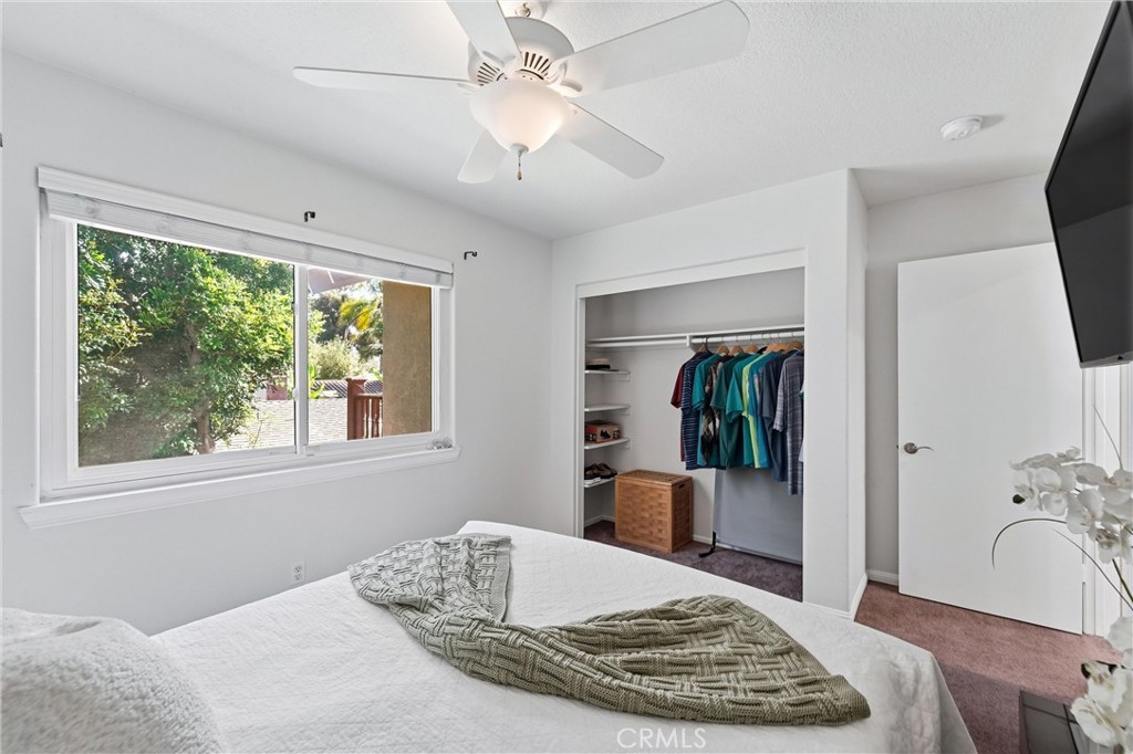 5872 Meadowbrook Drive