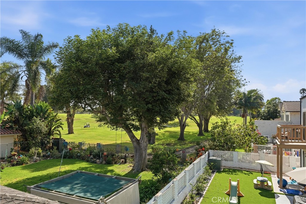 5872 Meadowbrook Drive