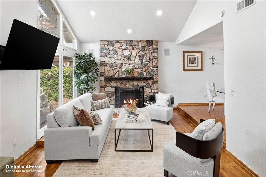 5872 Meadowbrook Drive