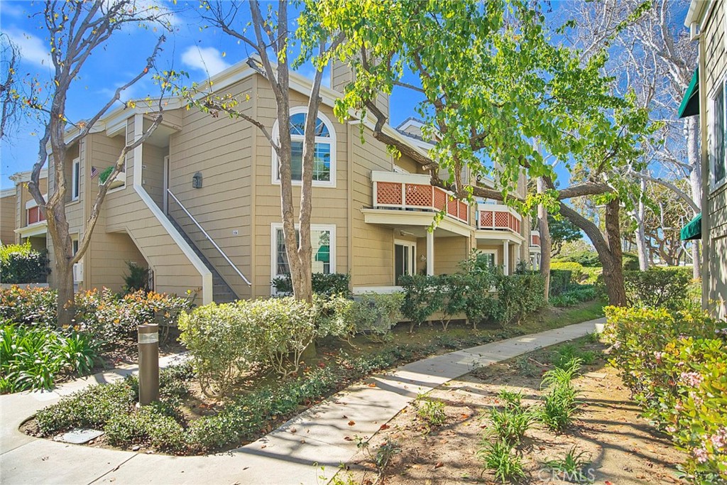 7281 Coho Drive 206