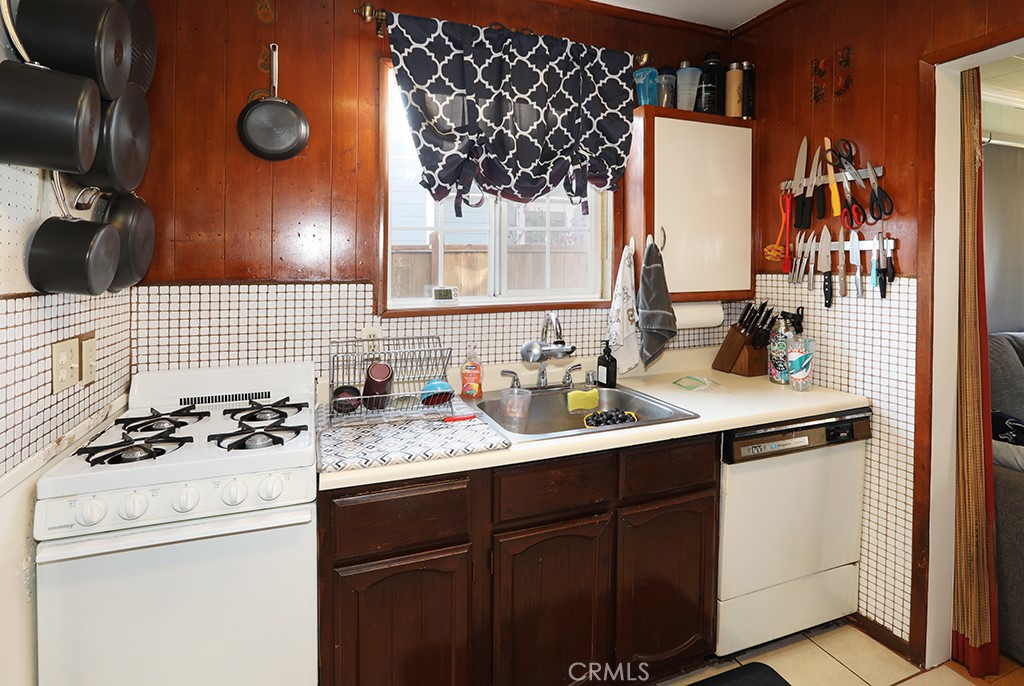 4110 E Vermont Street