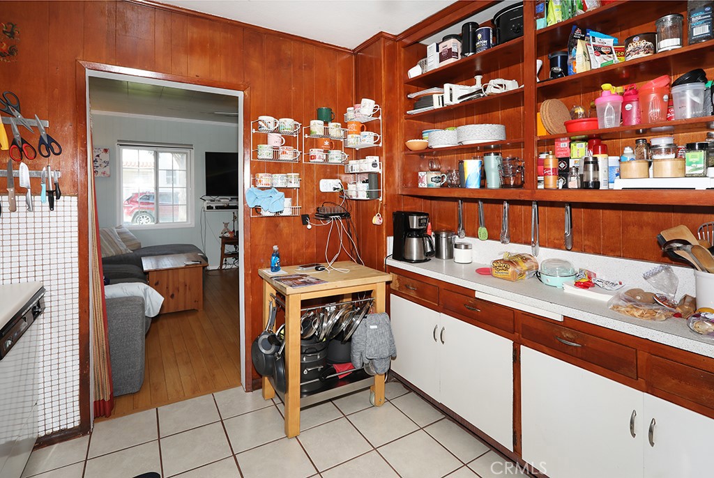 4110 E Vermont Street