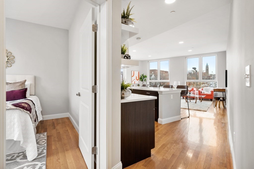 10 Taber Street Unit: 207