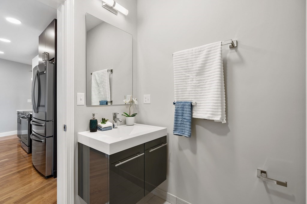 10 Taber Street Unit: 207