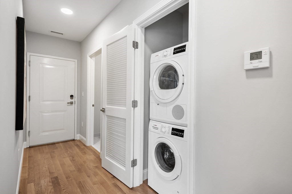 10 Taber Street Unit: 207