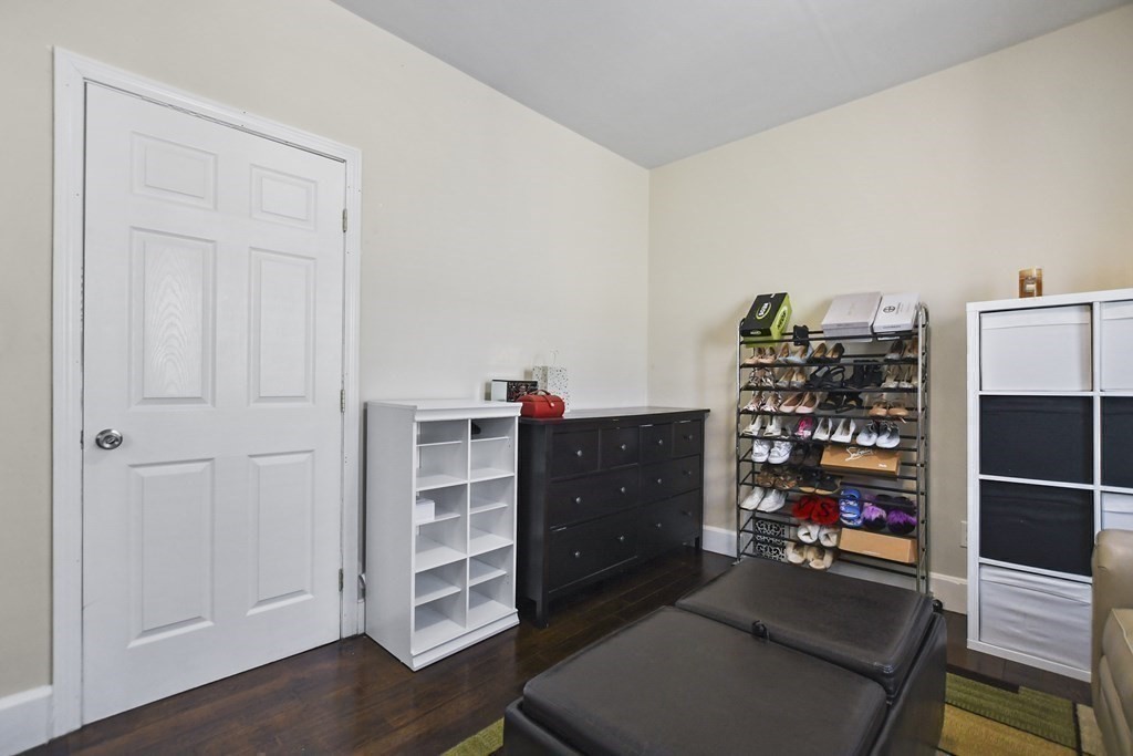 24 Gayland St Unit: 3