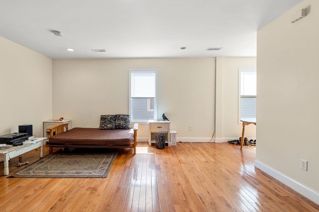 7 North Unit: 2