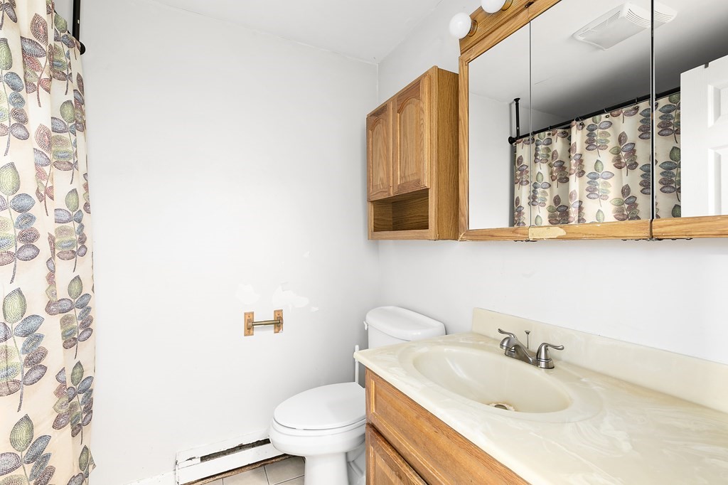 49 Willowwood St. Unit: 49