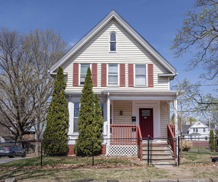 50 Riverview St
