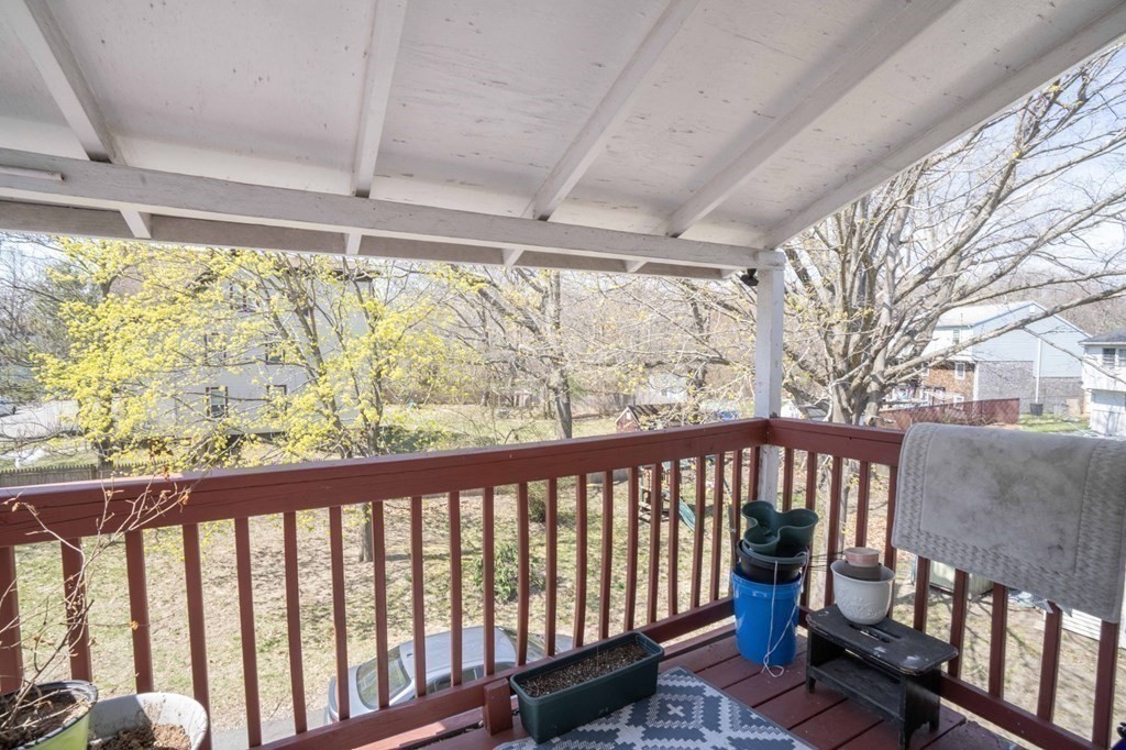 50 Riverview St