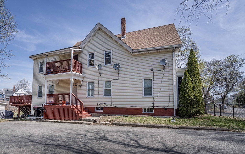 50 Riverview St