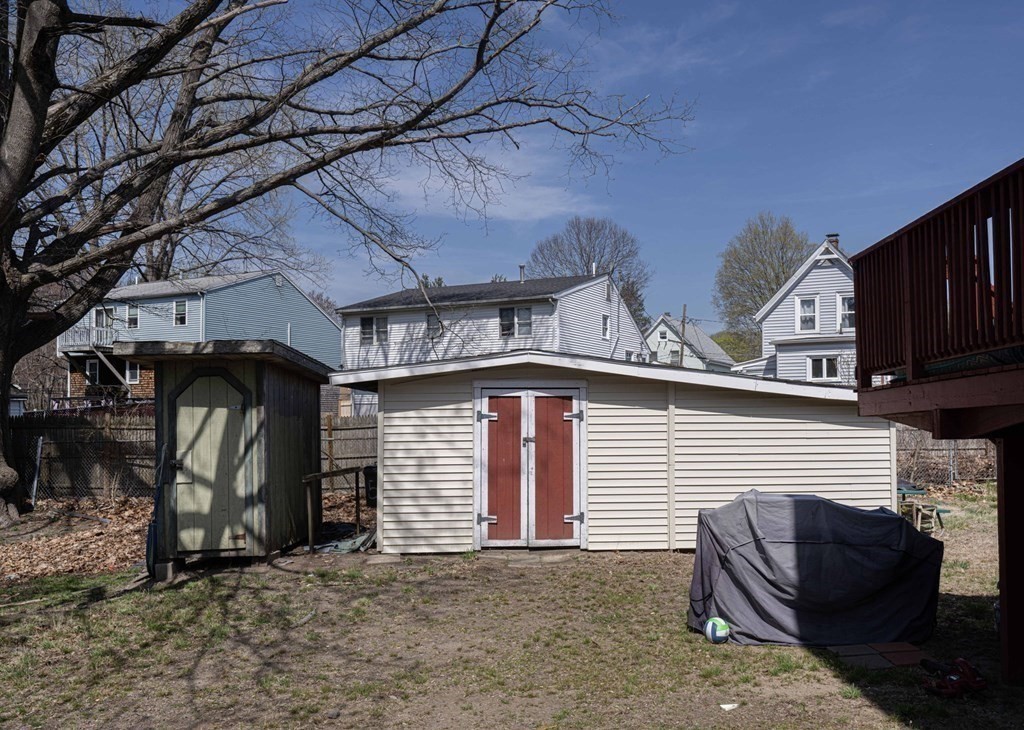 50 Riverview St