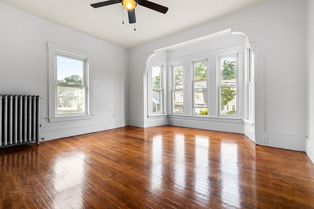 146-148 Forest Ave. Unit: 2