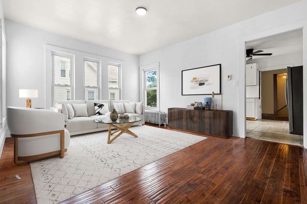 146-148 Forest Ave. Unit: 2