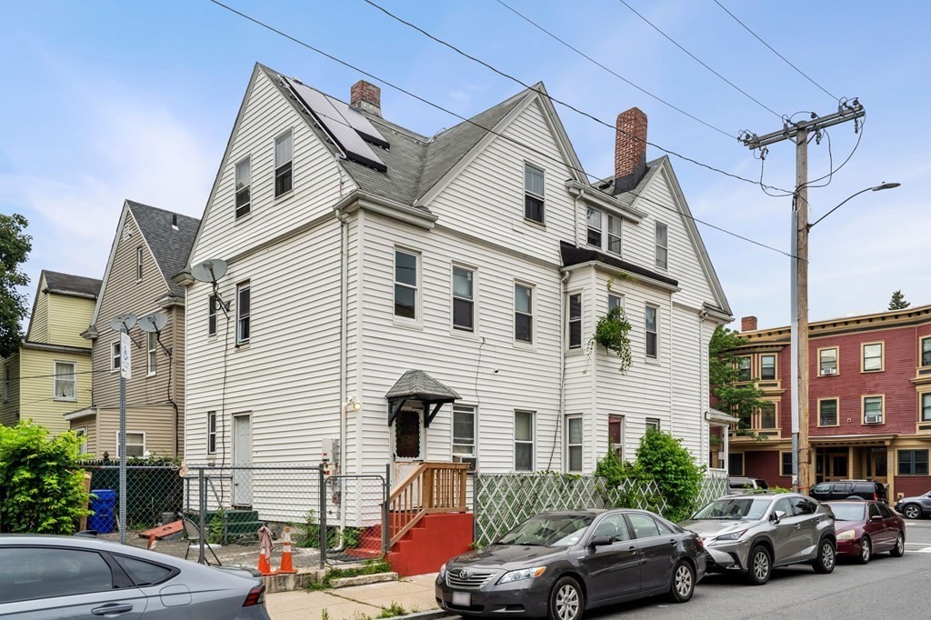 711 Washington St.