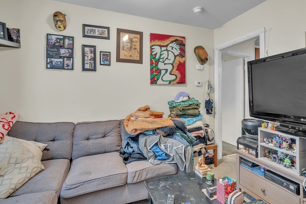 298 South Main St. # 3, Attleboro Unit: 3