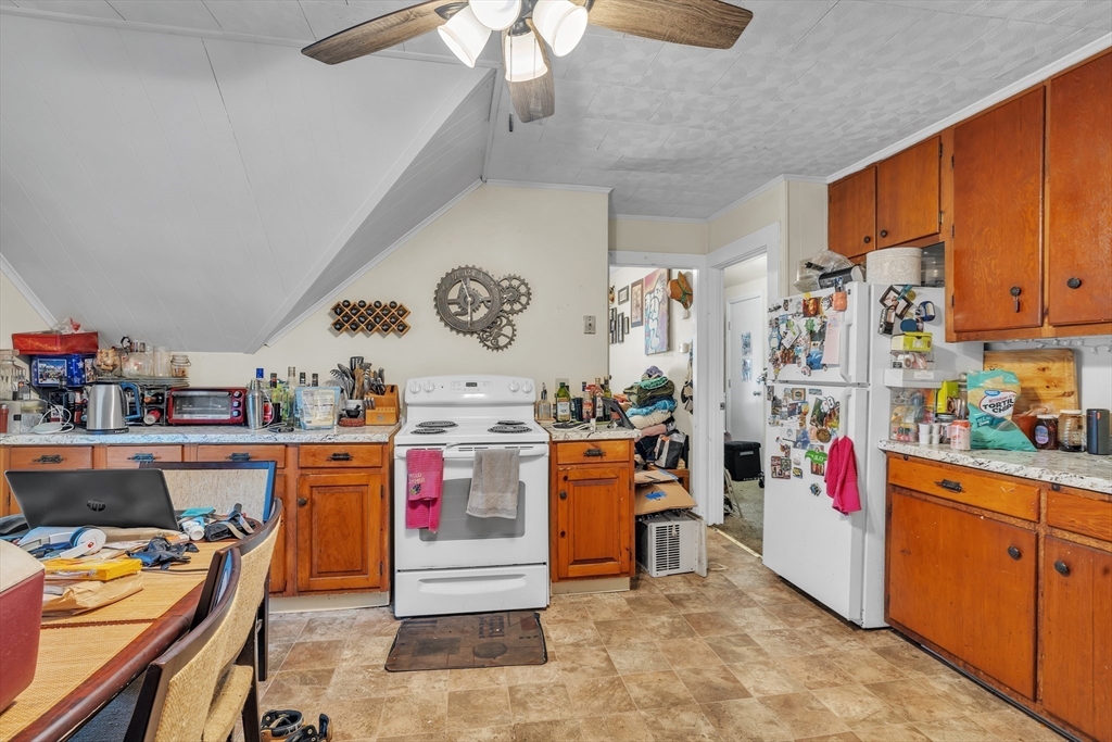 298 South Main St. # 3, Attleboro Unit: 3