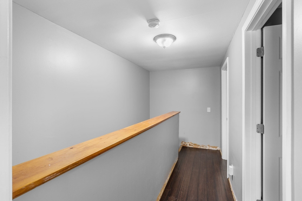 81 Wayland St