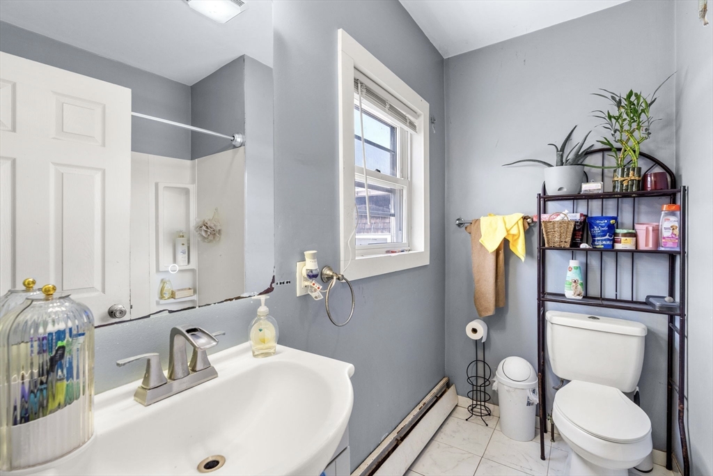 34 Provost St